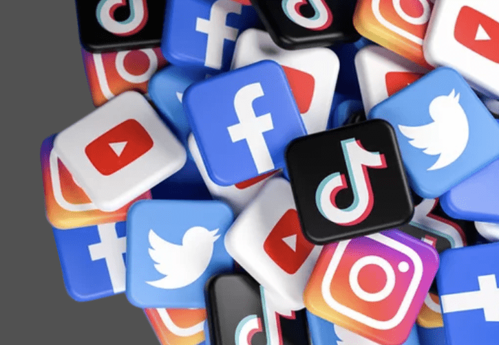 Social Media 17 Social Media 17